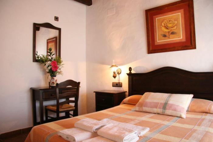 Hostal Torre De Guzman Кониль-де-ла-Фронтера Номер фото